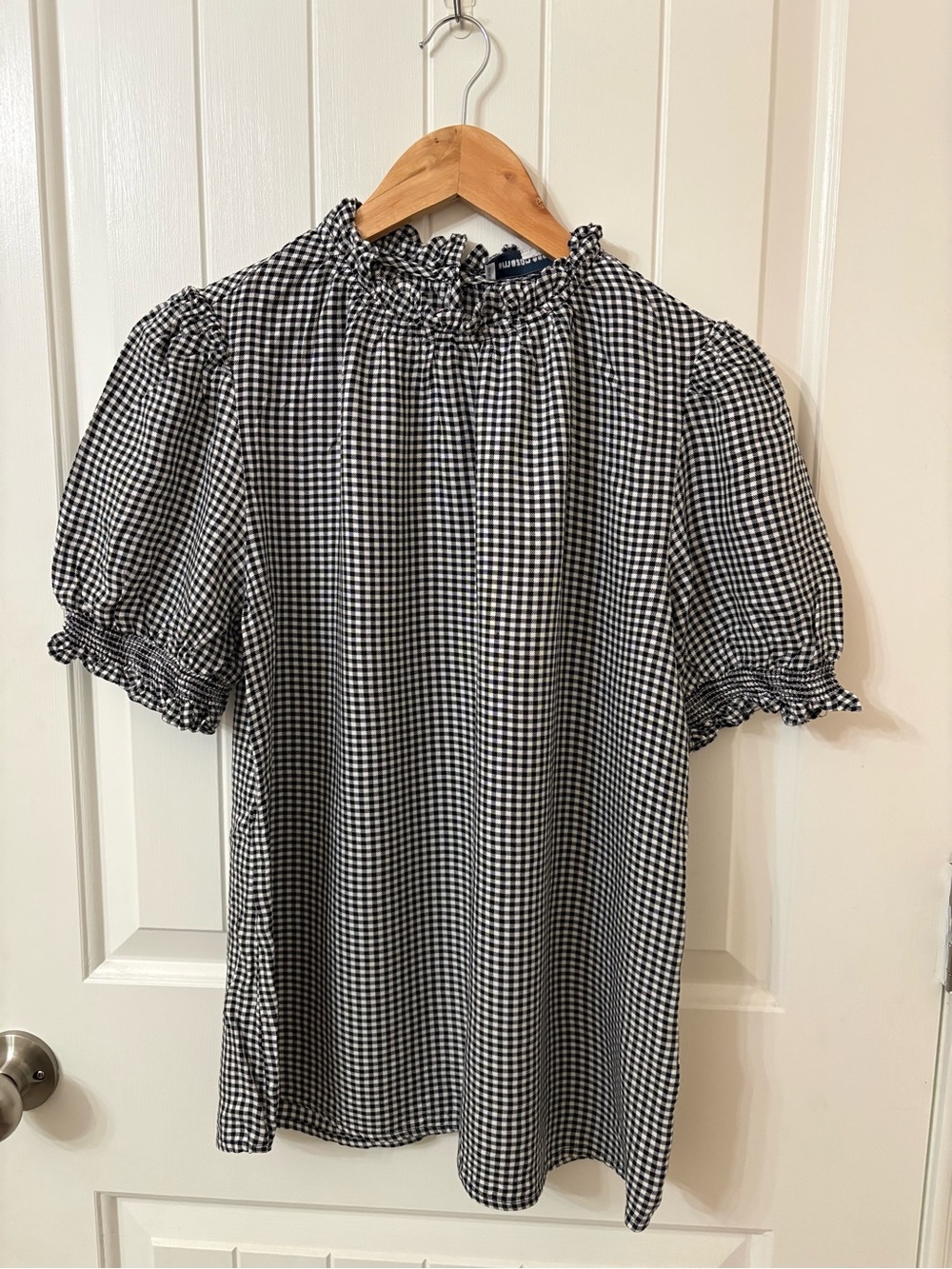 Amazon Essentials Black and White Gingham Smocked Neck Puff Sleeve Blouse
